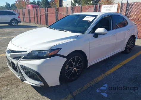 2023 Toyota Camry Se z USA, uszkodzony, nr VIN 4T1G11AK8PU751461